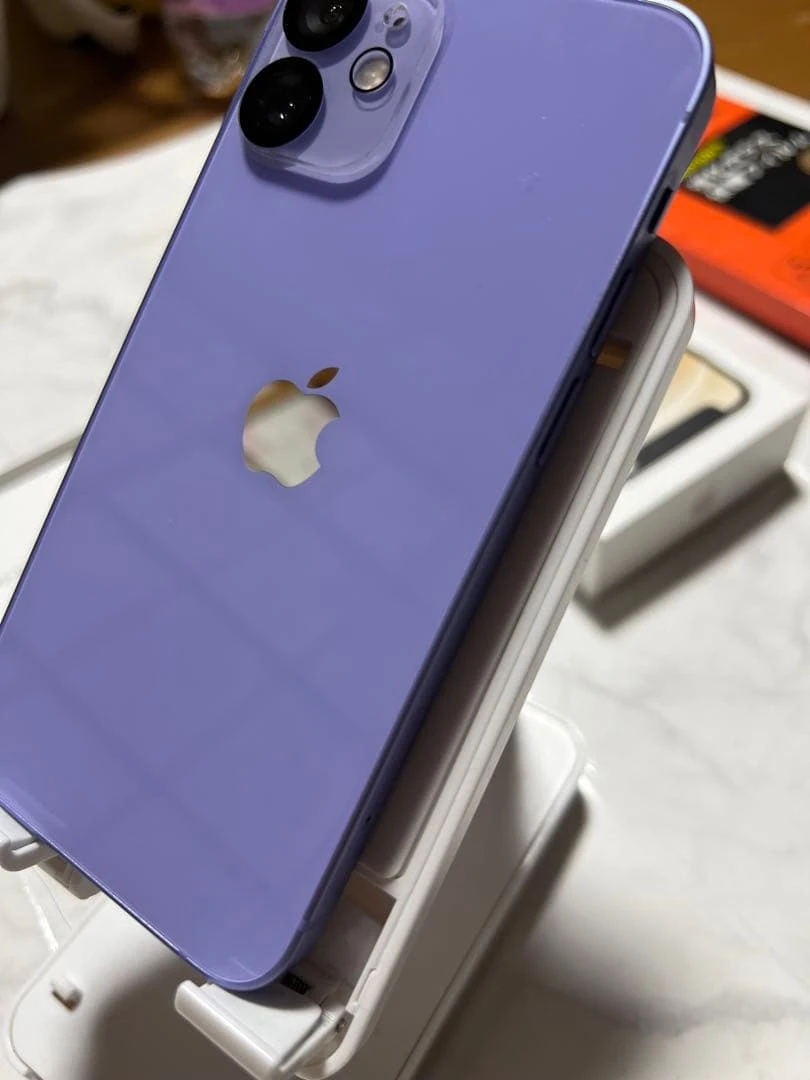 iPhone 12 màu tím của Apple (chỉ thân máy) - Tình trạng tuyệt vời